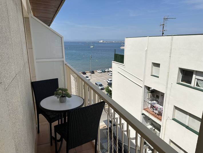 Apartamento para 6 personas, con balcón/terraza, Se admiten mascotas en Roses