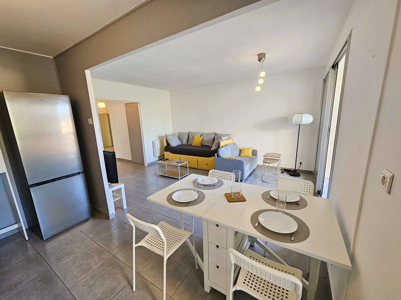 Appartement de vacances entier, Bel appartement 1 chambre, Wifi, vue mer, tout à pied in Saint-Mandrier-sur-Mer, Côte méditerranéenne (France)
