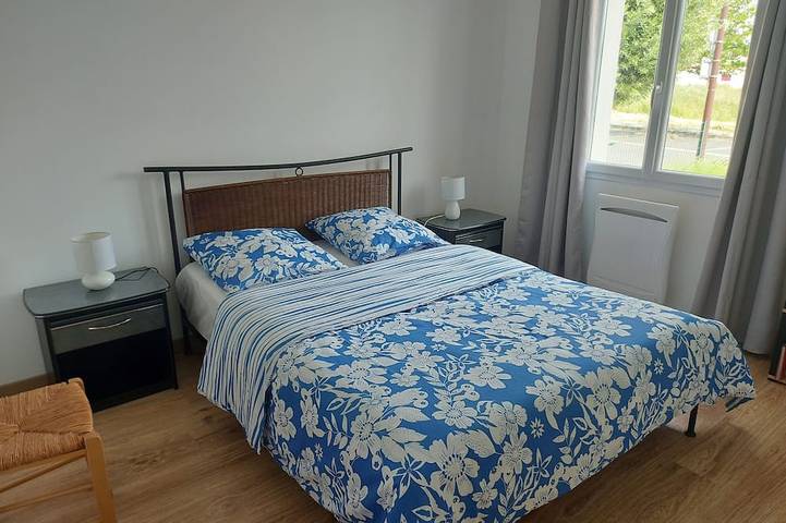 House just a stone's throw from La Palmyre zoo and beaches. in Les Mathes, Côte de Beauté