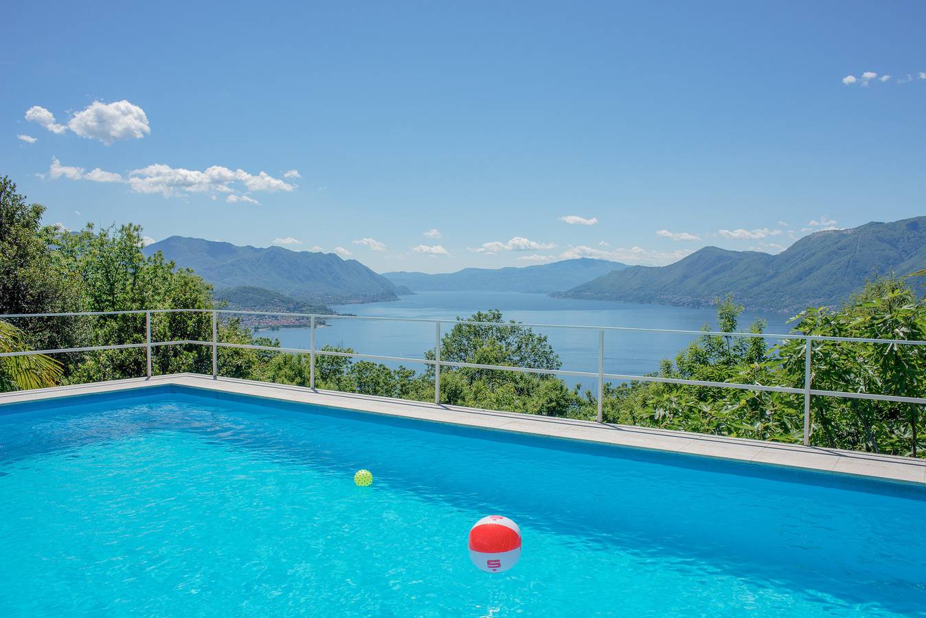 Casa Lago in Gaggio (Agra), Agra