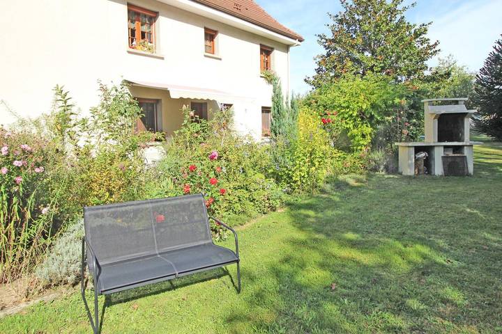 Gîte pour 4 personnes, avec Terrasse et Jardin