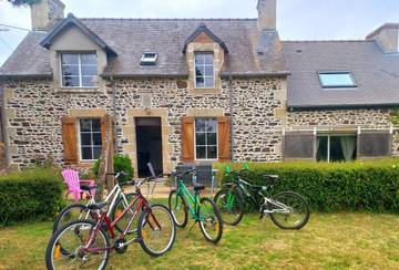 Location de vacances pour 8 personnes, avec jardin et vue à Lantic