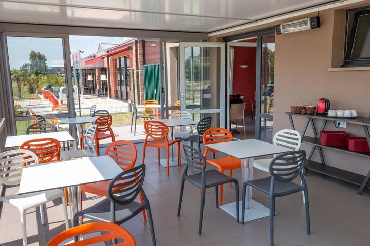 Hôtel pour 2 personnes, avec terrasse à Saint-Contest - 4