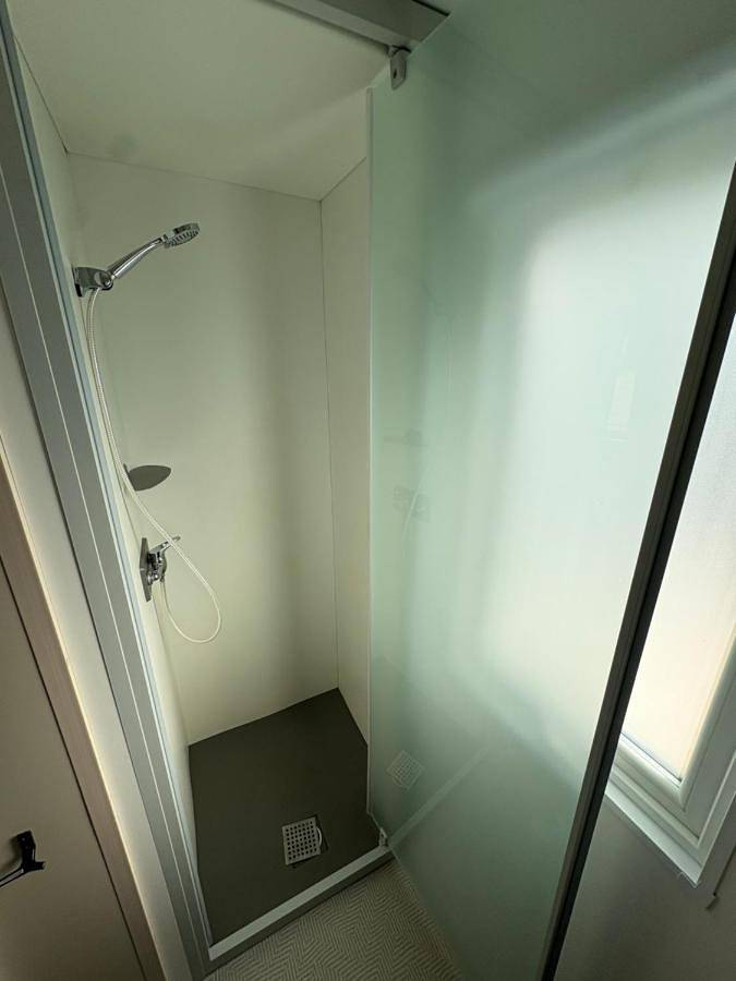 Mobilhome proche de la mer 6pers 3ch in Carry-le-Rouet, Côte méditerranéenne (France)