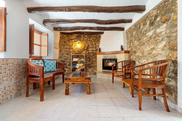 Holiday Home 'La Casa Gran Clariana' with Mountain View, Wi-Fi and Air Conditioning in Alt Penedès, Penedes DO