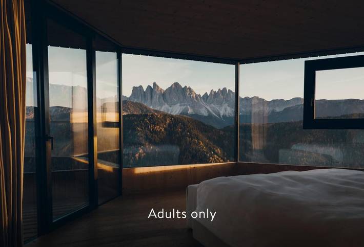 Hôtel pour 2 personnes, avec vue et sauna ainsi que jardin et piscine, animaux acceptés