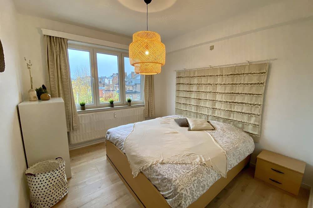 Apartamento entero, Large flat close to the centre - Ideal for families in Namen, Namur (region)