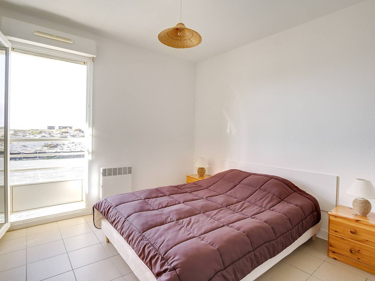 Appartement entier, Bel appartement T3 à 50m de la plage, balcon, parking, pour 4 in Biscarrosse Plage, Biscarrosse