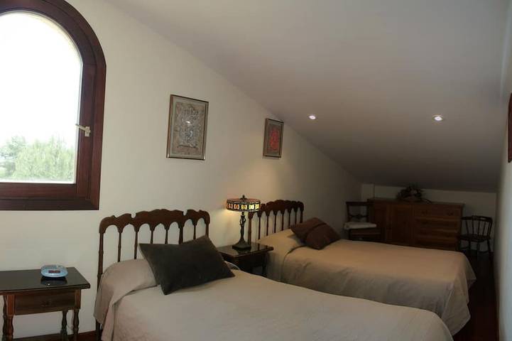 Appartement entier, Appartement Horsefarm: piscine, vue mer, Wifi & climatisation in Vilanova i la Geltrú, Garraf