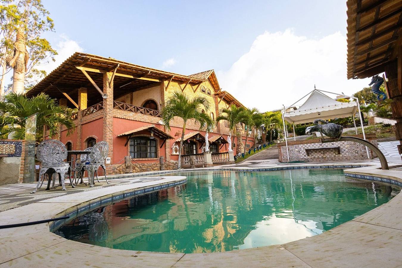 Casa de Campo Luxuosa c/ Piscina e Churrasqueira in Gravatá, Pernambuco