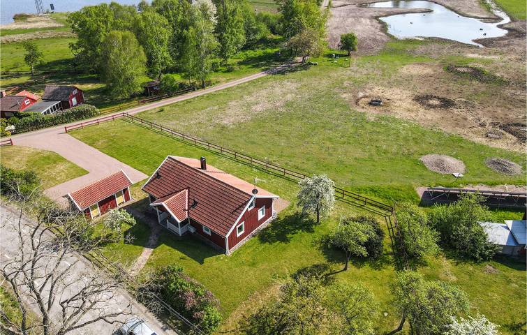 Hus för 6 Personer med bastu in Småland