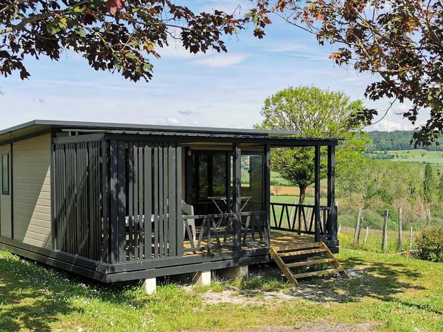 Camping Du Bois De Reveuge  - Chalet 6 personnes - Ottawa in Rougement, Doubs