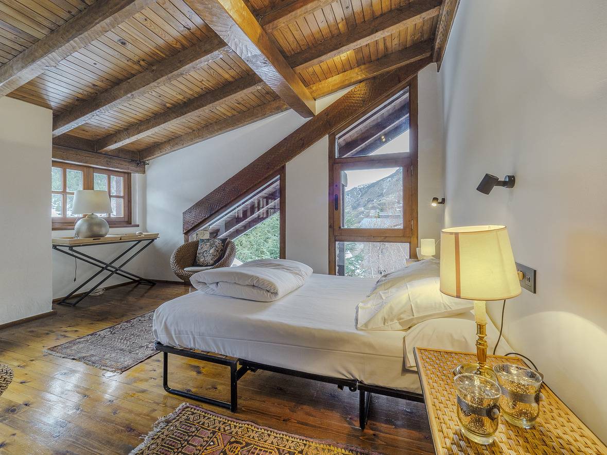 Entire apartment, Holiday apartment for 4 people in El Tarter, Grandvalira