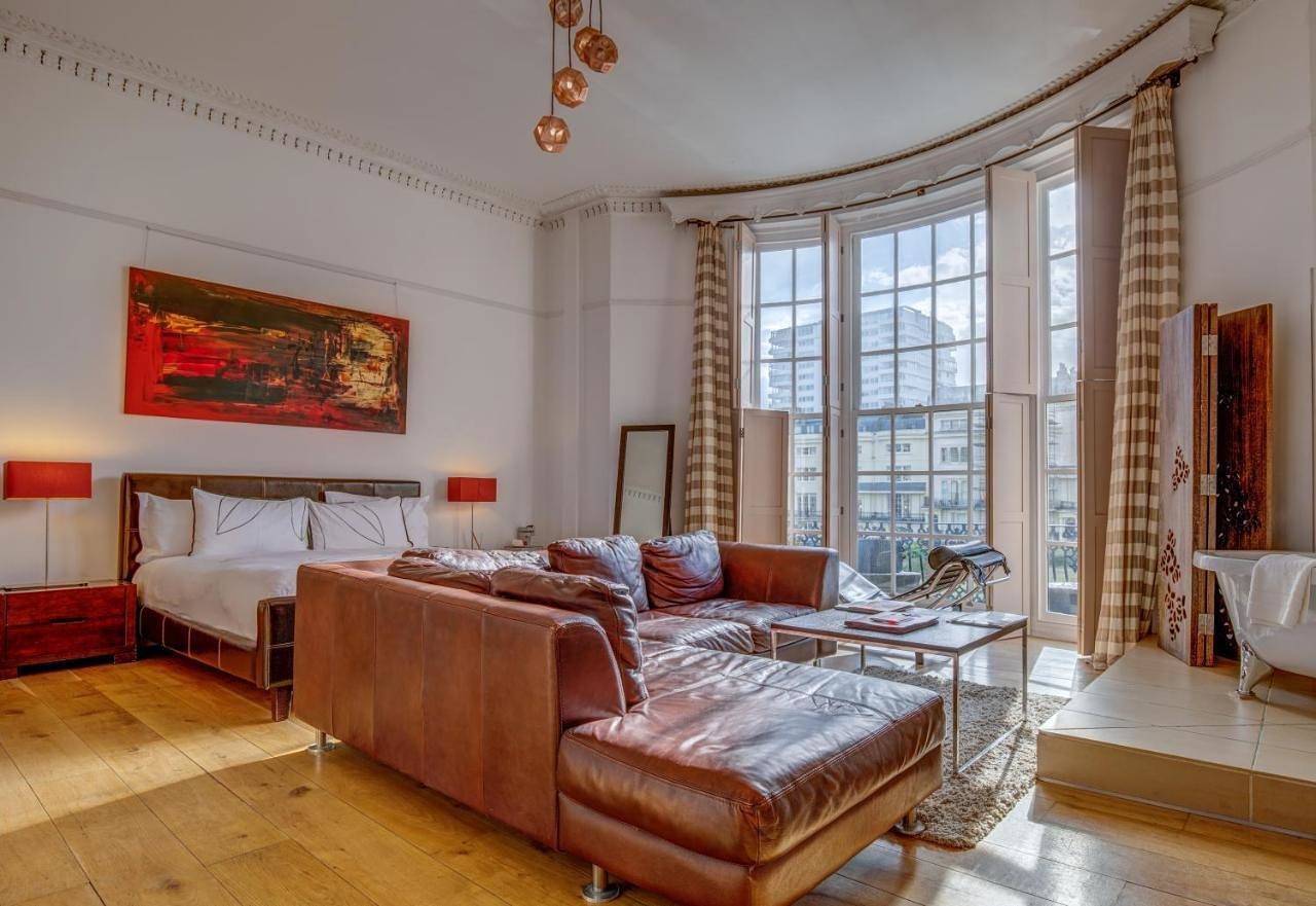 Kodori - Single Room in Brighton, Sussex
