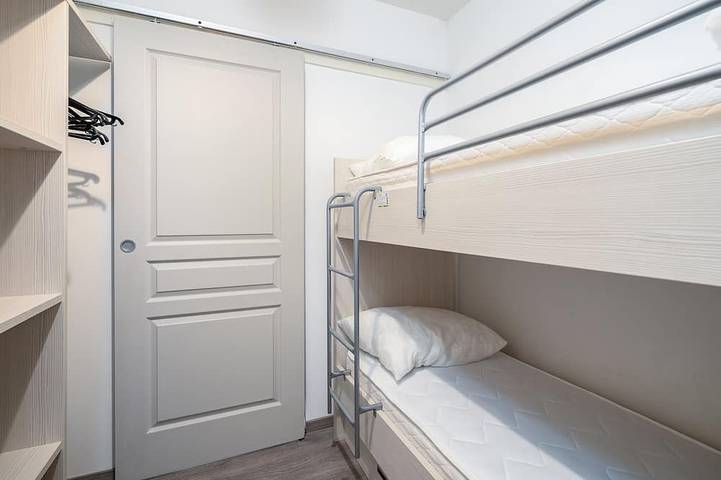 Location de vacances pour 4 personnes, avec balcon/terrasse et terrasse dans Plage du Perroquet - 4