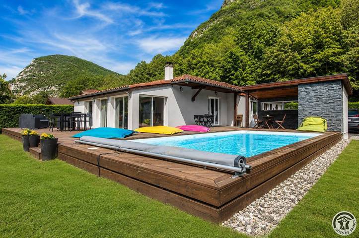 Gîte pour 6 personnes, avec jardin et terrasse