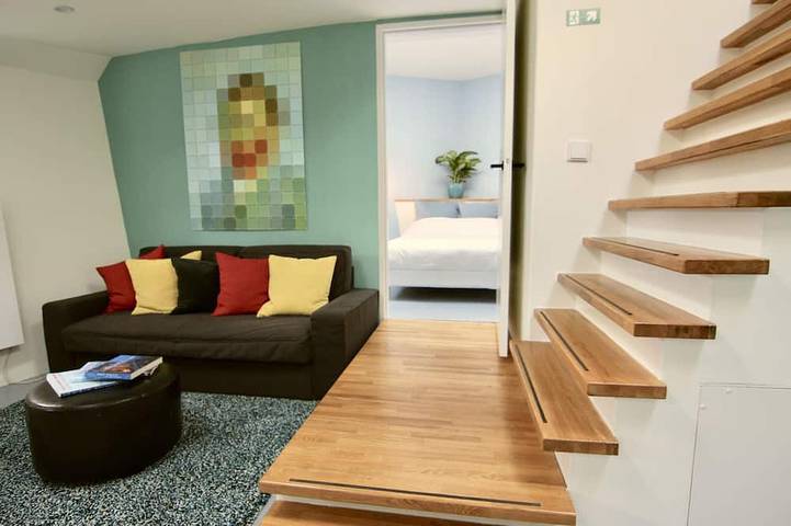 Casa flotante para 4 personas, con terraza y piscina - 1