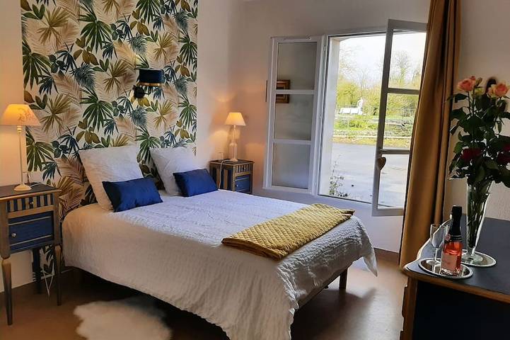 Château pour 15 personnes, avec jardin en Charente-Maritime - 2