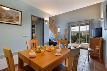 Maison De Vacances pour 4 Personnes dans Tourrettes, Var, Photo 3