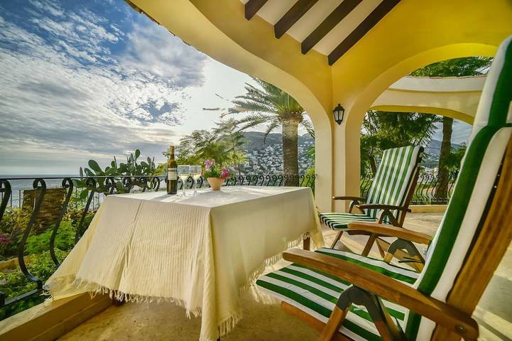 Finca für 8 Personen, mit Balkon und Garten in El Tosal