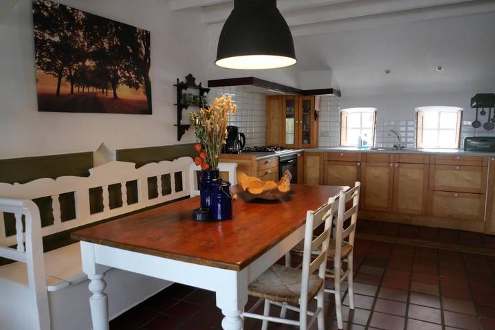Ferienwohnung für 5 Personen, mit Terrasse und Pool in Sevenum
