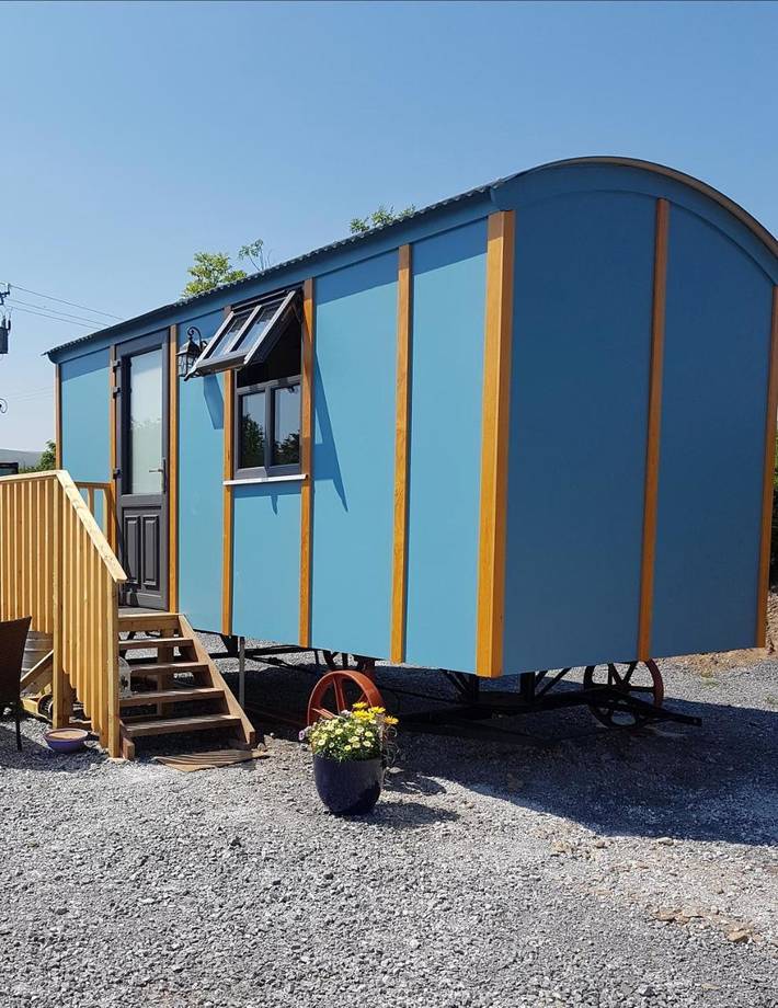 Glamping for 3 people, with Garden and View in Dingle Peninsula