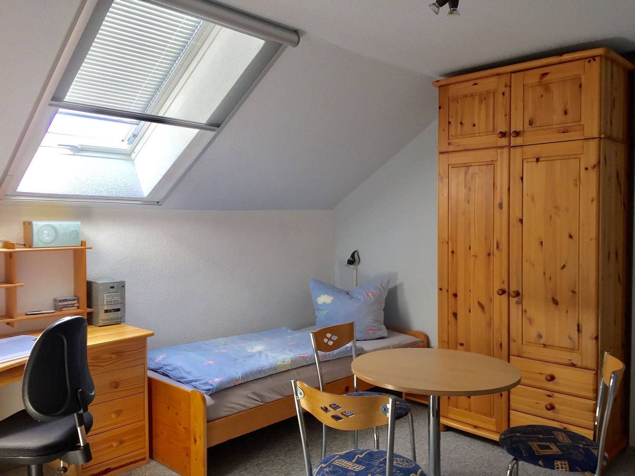 Ganze Ferienwohnung, Großzügige Wohnung, 50 m bis zur idyllischen Seepromenade - Seenähe in Krakow am See, Mecklenburgische Seenplatte