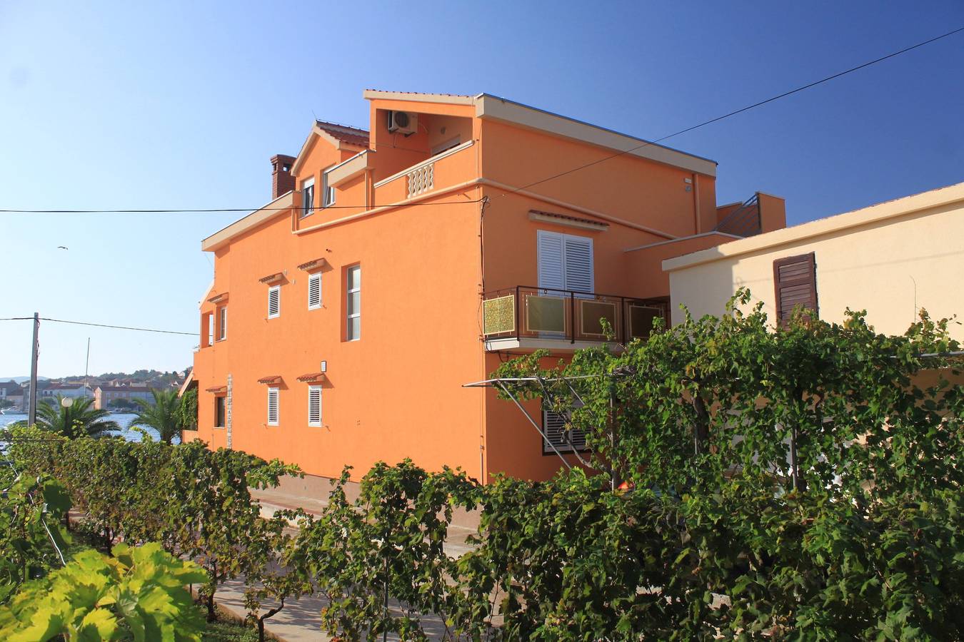Ganze Wohnung, Studio flat with balcony and sea view Kukljica, Ugljan As-8478-a in Kukljica, Insel Ugljan