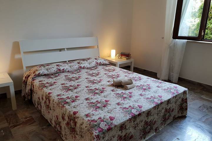 Located about 2 km from the sea acasadiemy is the ideal place for families in Pulsano, Golfo di Taranto