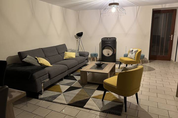 Location de vacances pour 10 personnes, avec Jardin à Chouilly