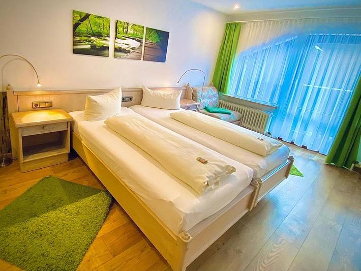 Hotel für 2 Personen, mit Balkon und Terrasse sowie Garten in Marktredwitz - 2