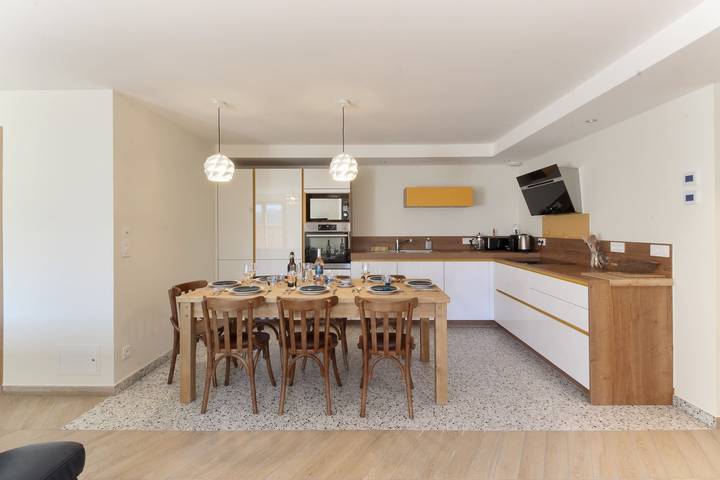 Gîte pour 8 personnes, avec Balcon à Les Houches - 4