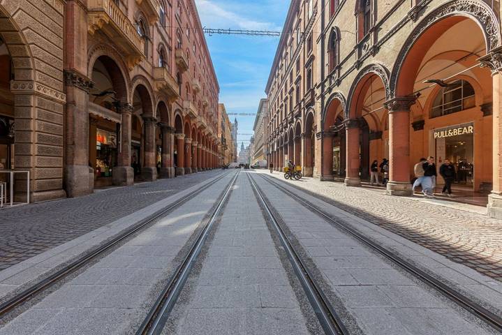 Appartamento intero, Guesthost - Doctor House - Bologna in Bologna, Provincia di Bologna