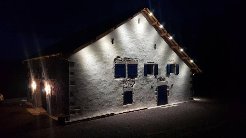 Location de vacances pour 4 personnes, avec sauna et vue sur le lac ainsi que vue et jardin, adapté aux familles à Mélisey - 2