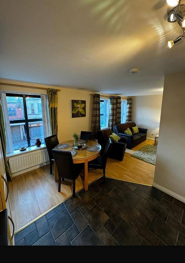 Entire apartment, Two-Bedroom Apartment in Newcastle (County Down), County Down