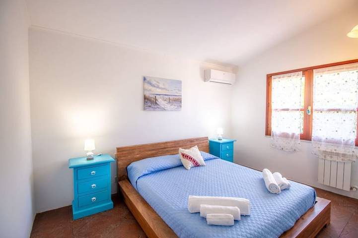 Gîte pour 4 personnes, avec piscine dans Cardedu - 2