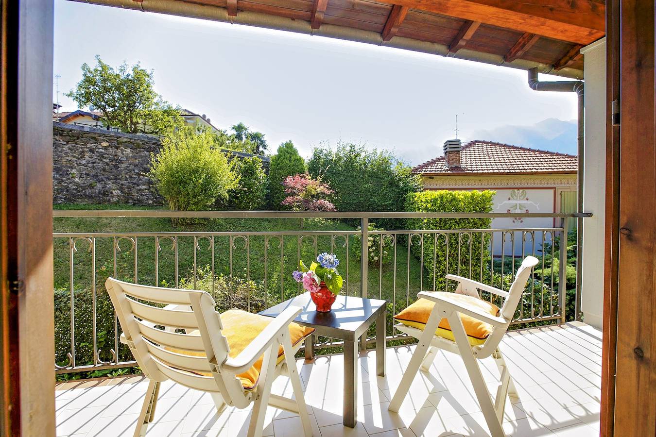 Apartamento entero, Appartamenti Vista da Sogno Nr. 4 in Pino sulla Sponda del Lago Maggiore, Maccagno con Pino e Veddasca