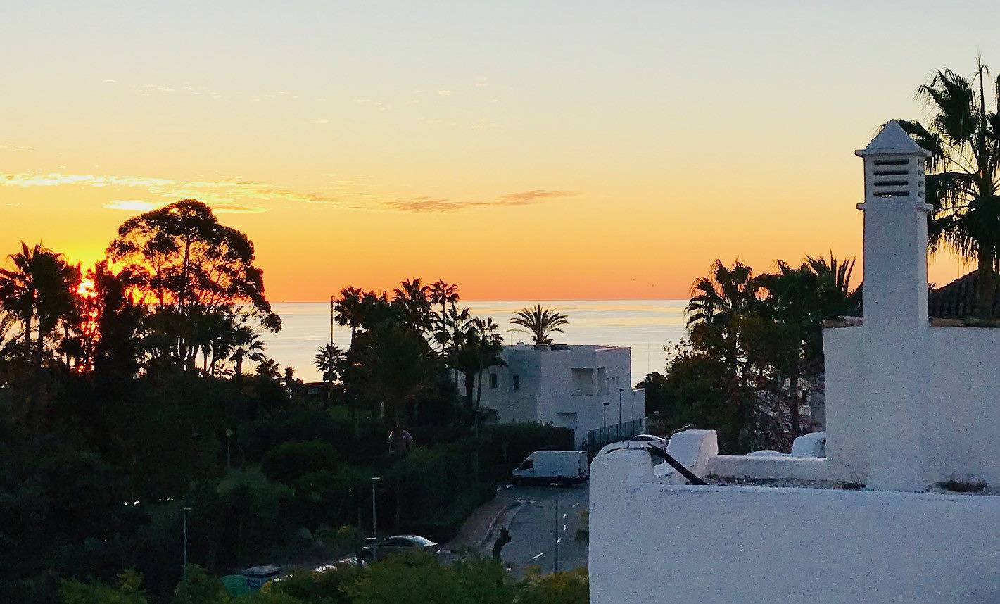 Entire apartment, Holiday apartment for 6 people with terrace in Saladillo Benamara, Estepona