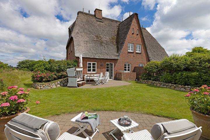 Ferienhaus Heimathafen in List: Ihr Rückzugsort an der Nordsee in Nordfriesische Inseln (Schleswig-Holstein) (Schleswig-Holstein), List (Sylt)