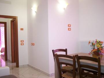 Villa per 5 Persone in Fogliano Marina, Riccione, Foto 4