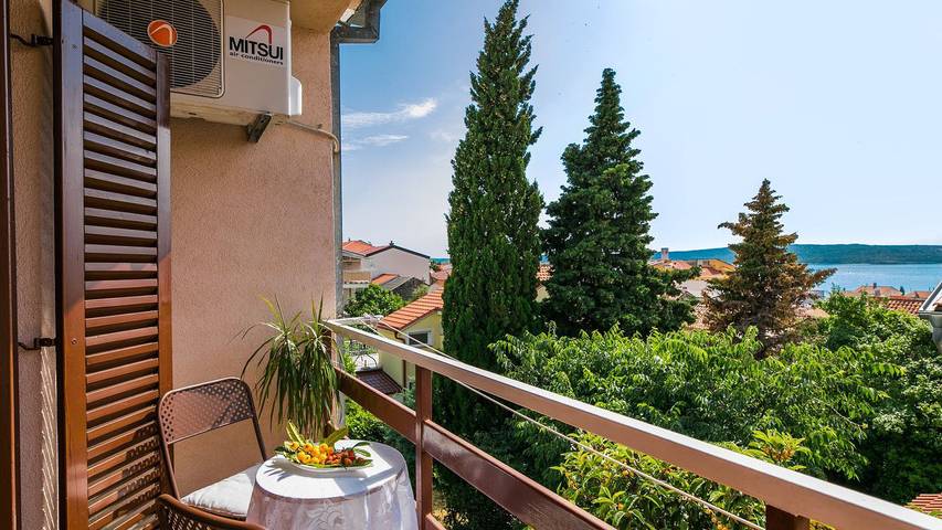 Ferienwohnung für 3 Personen, mit Balkon in Selce - 2