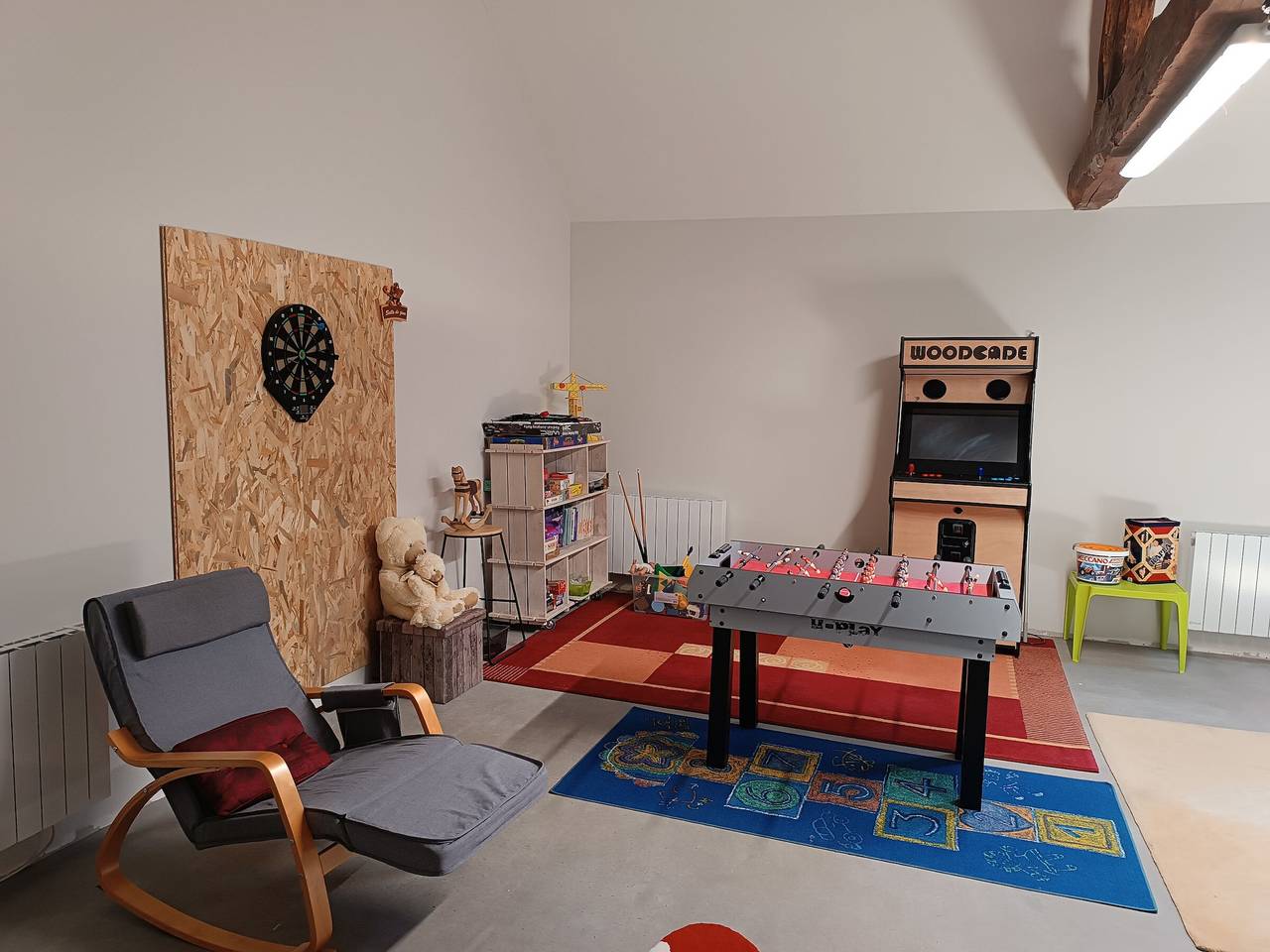 Gîte Osteïs, grande bâtisse bourguignonne pour 15 personnes à Vincelottes in Vincelottes, Région d'Auxerre