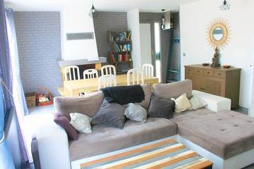 Gîte pour 6 personnes, avec jardin à Saint-Lormel