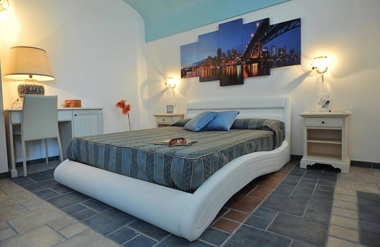 World Center in Tovere, Amalfi