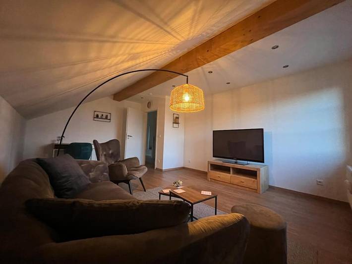 Ferienwohnung für 4 Personen, mit Terrasse und Ausblick in Emmelshausen