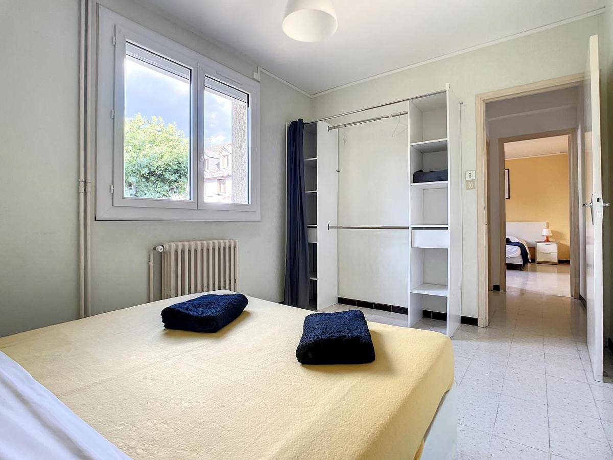 Appartement entier, Three-Bedroom Apartment in Marvejols, Région de Mende