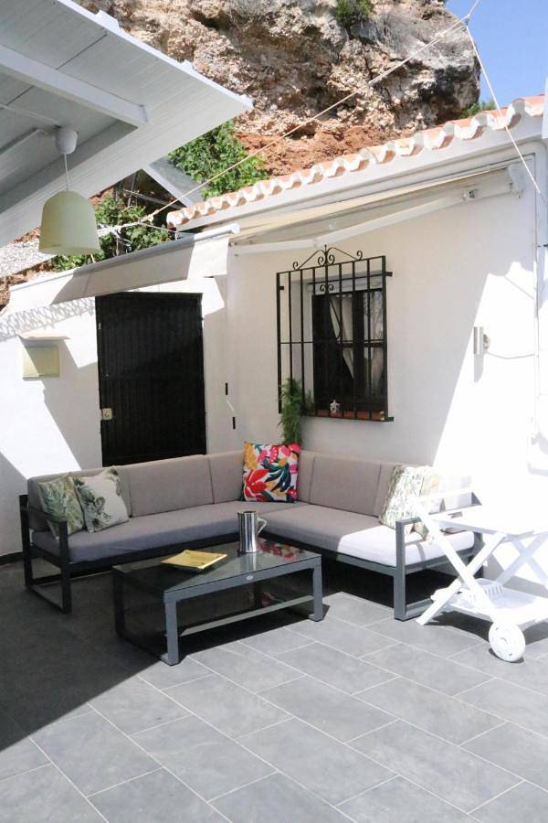 Chalet para 6 personas, con piscina además de jardín y vistas en Axarquía - 4