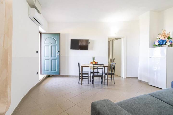 Gîte pour 5 personnes, avec terrasse et vue, animaux acceptés à Strongoli - 3