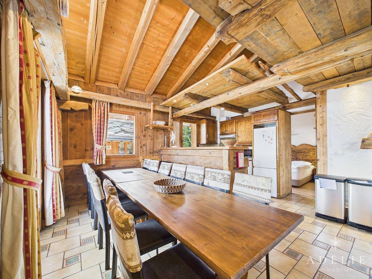 Appartement de vacances entier, Emplacement Skis Aux Pieds Pour Ce Superbe Appartement De 160M² in La Rosière, Montvalezan