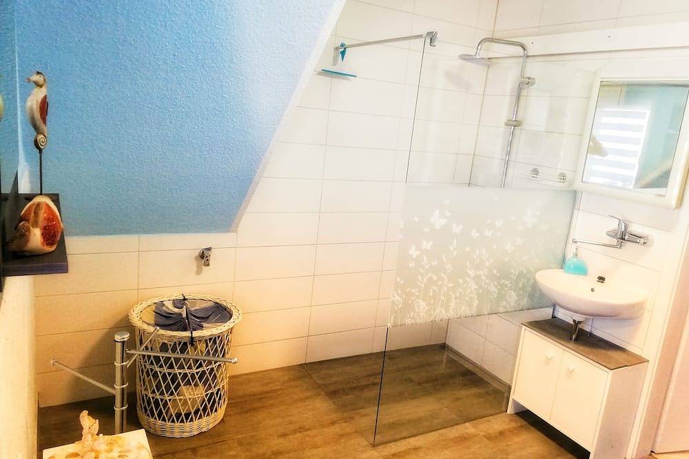Ganze Wohnung, Ferienwohnung mit 2 Schlafzimmern in Zschorlau/Erzgebirge in Zschorlau, Erzgebirge